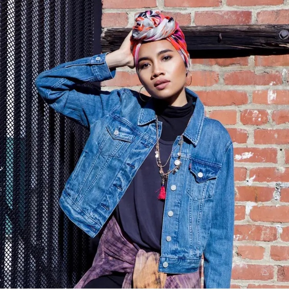 Old Navy // Denim Jacket - Picture 7 of 7